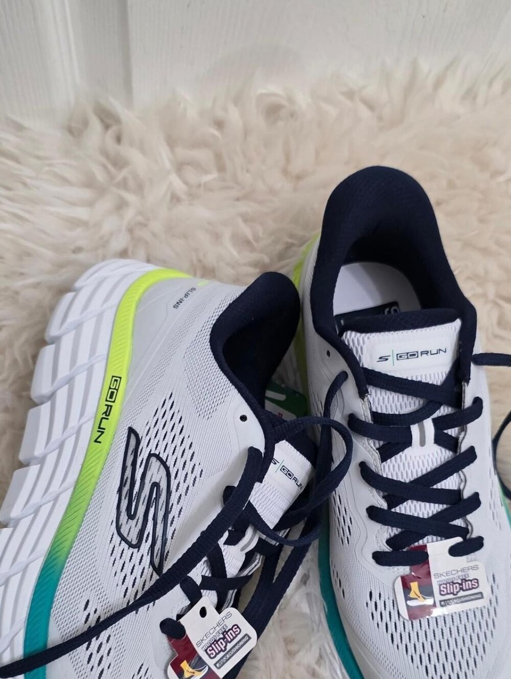 Sketchers Gorun Sneakers